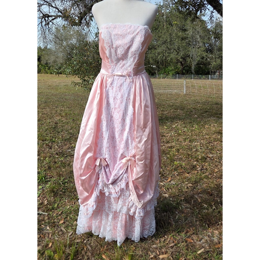 VTG 1970s LORALIE Pink Satin Lace‎ Victorian Southern Belle Dress 7/8 Runs Small